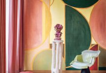 Designed by Véronique de Soultrait, the Cordes Sensibles pattern from Elitis covers walls with colorful Art Deco influences